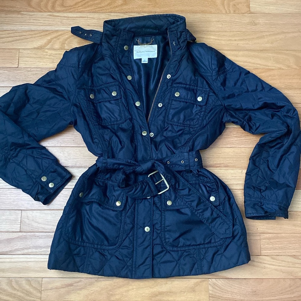 Banana Republic Navy Blue Quilted Belted Jacket Small gold snaps